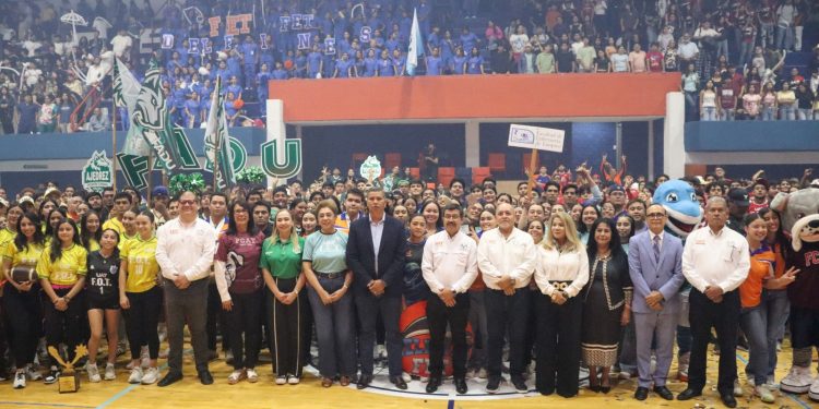 Inaugura rector Juegos Interfacultades UAT 2026 en el Campus Tampico