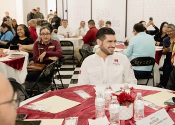 Alcalde Alberto Granados Fávila encabeza encuentro con el sector educativo para fortalecer los lazos de colaboración y el sistema educativo de Matamoros